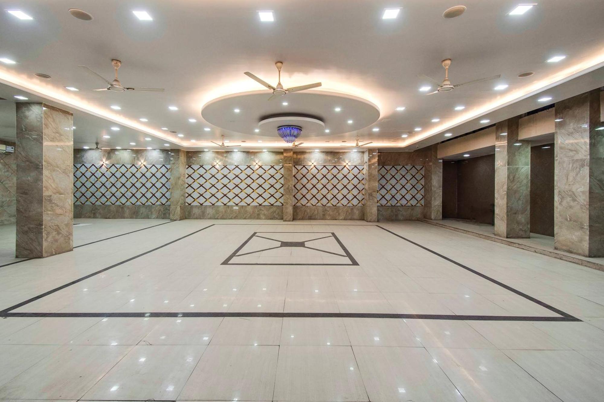 Capital O Pink Peral Hotel Jaipur Exterior photo
