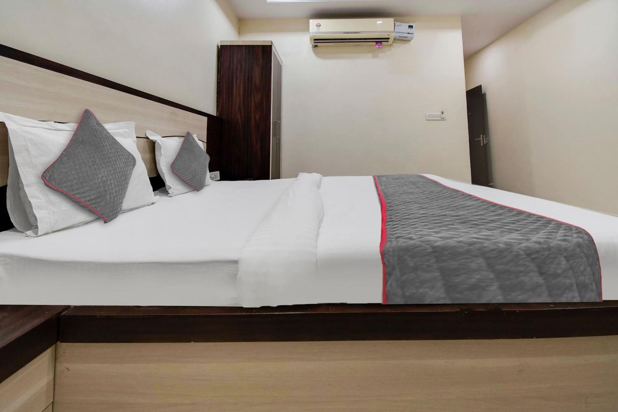 Capital O Pink Peral Hotel Jaipur Exterior photo